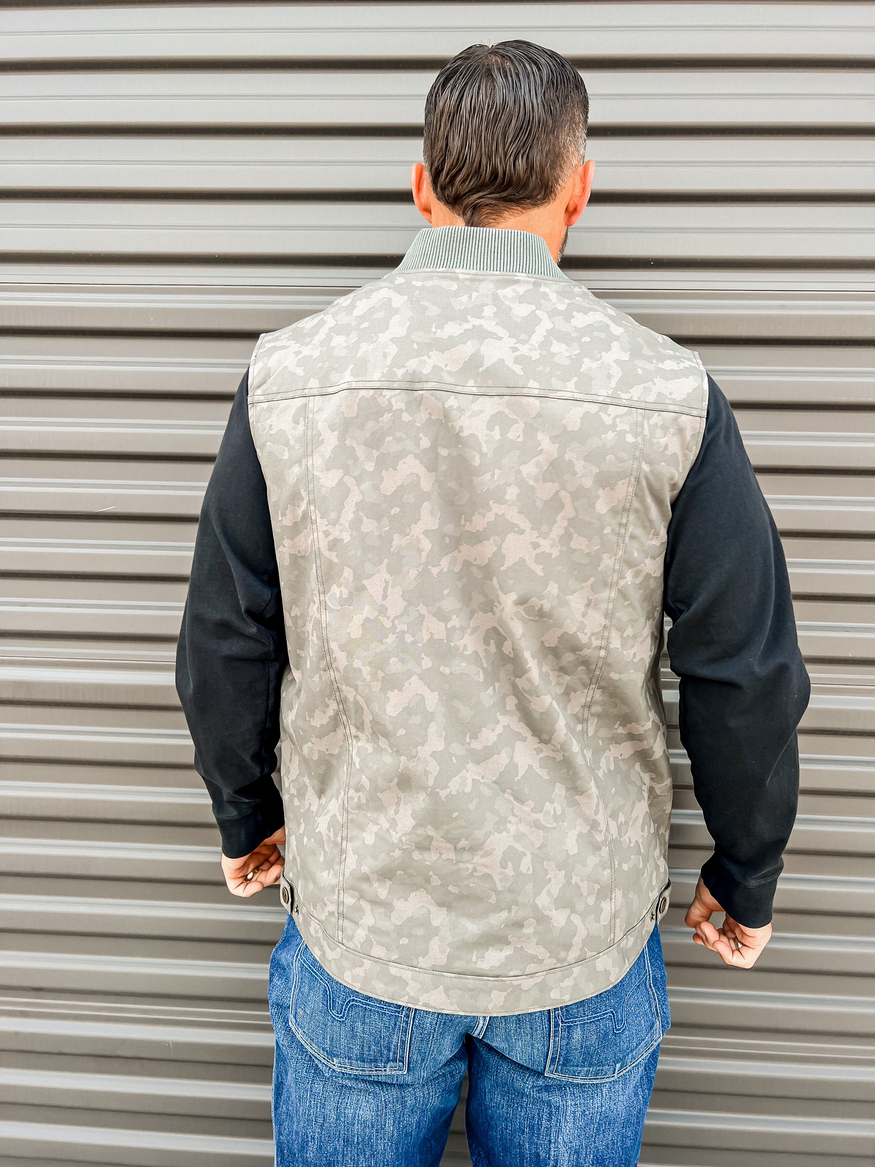 Wheeler Vest - Fossil Foxhole Camo