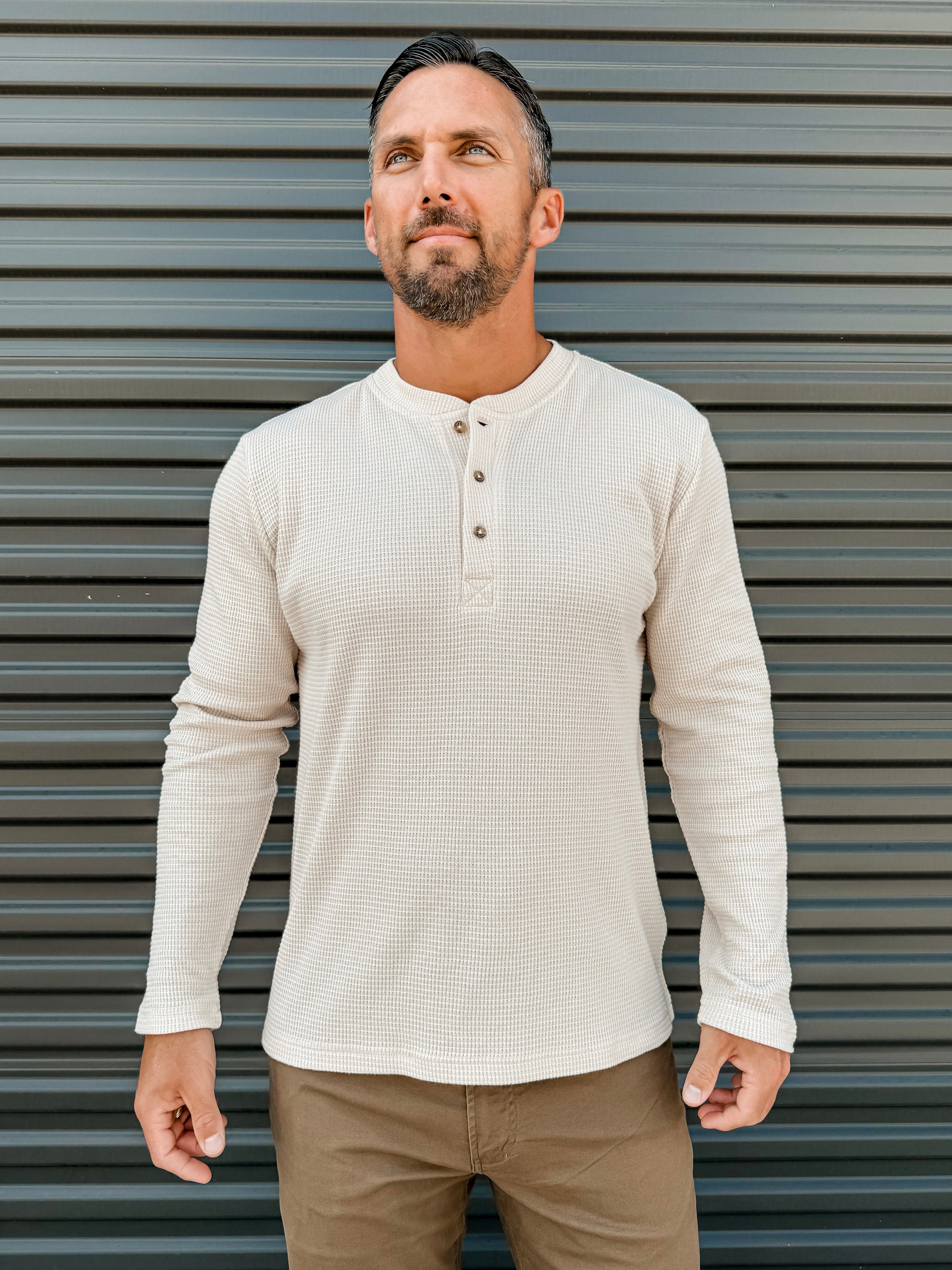 The Maverick Henley - Vintage White