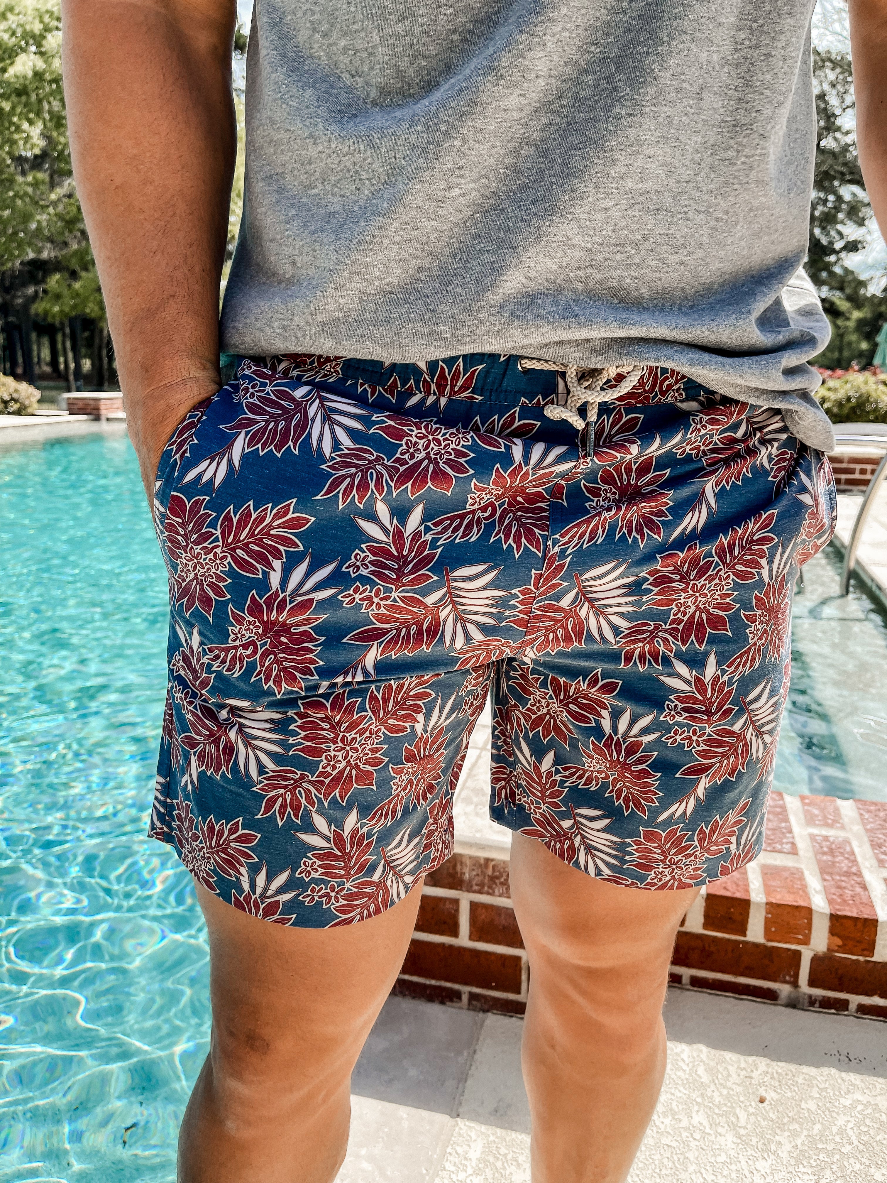 The Bayberry Trunk - Navy Crimson Leaves